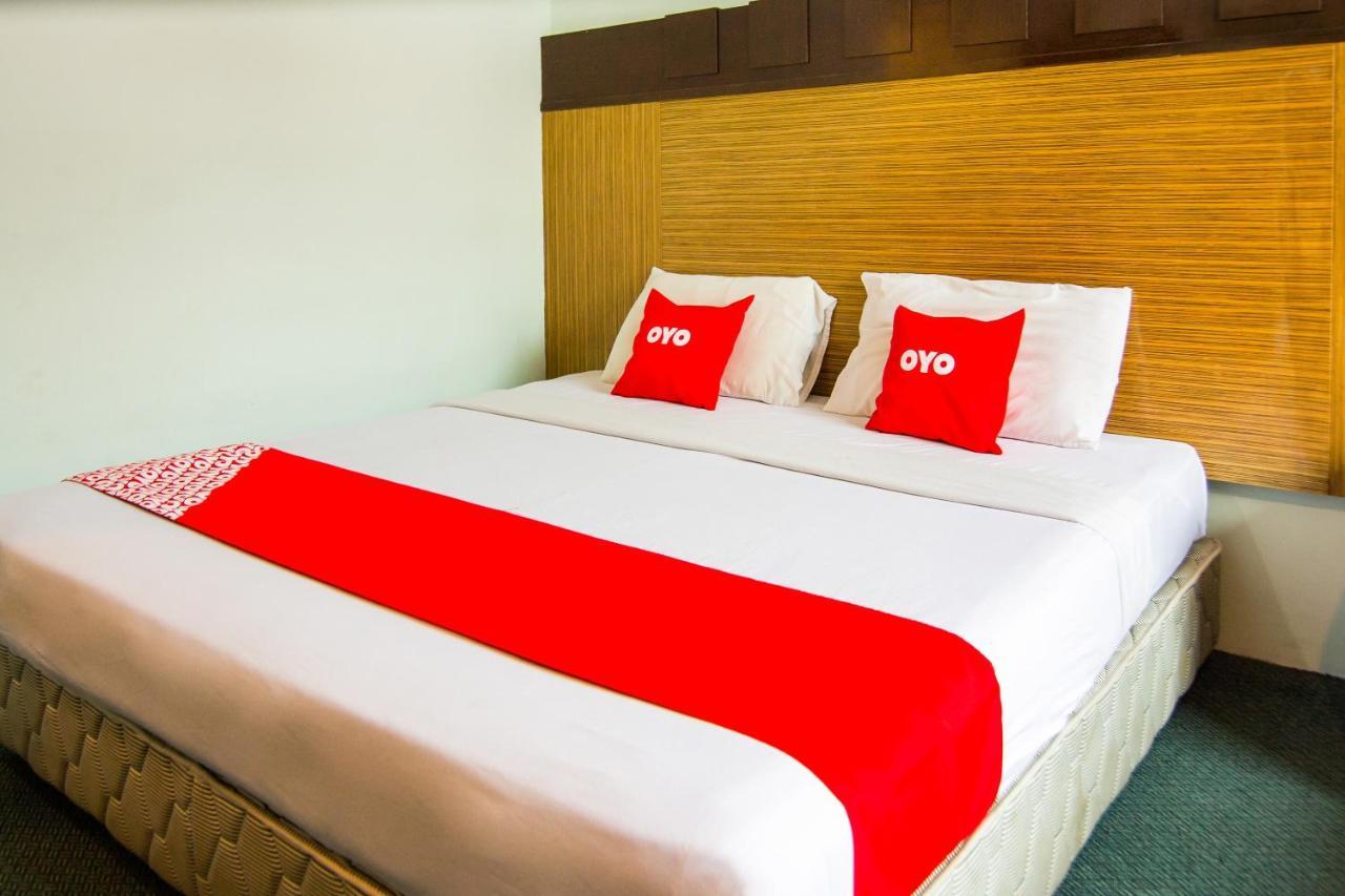 Oyo 89408 Royal Hotel Keningau Экстерьер фото