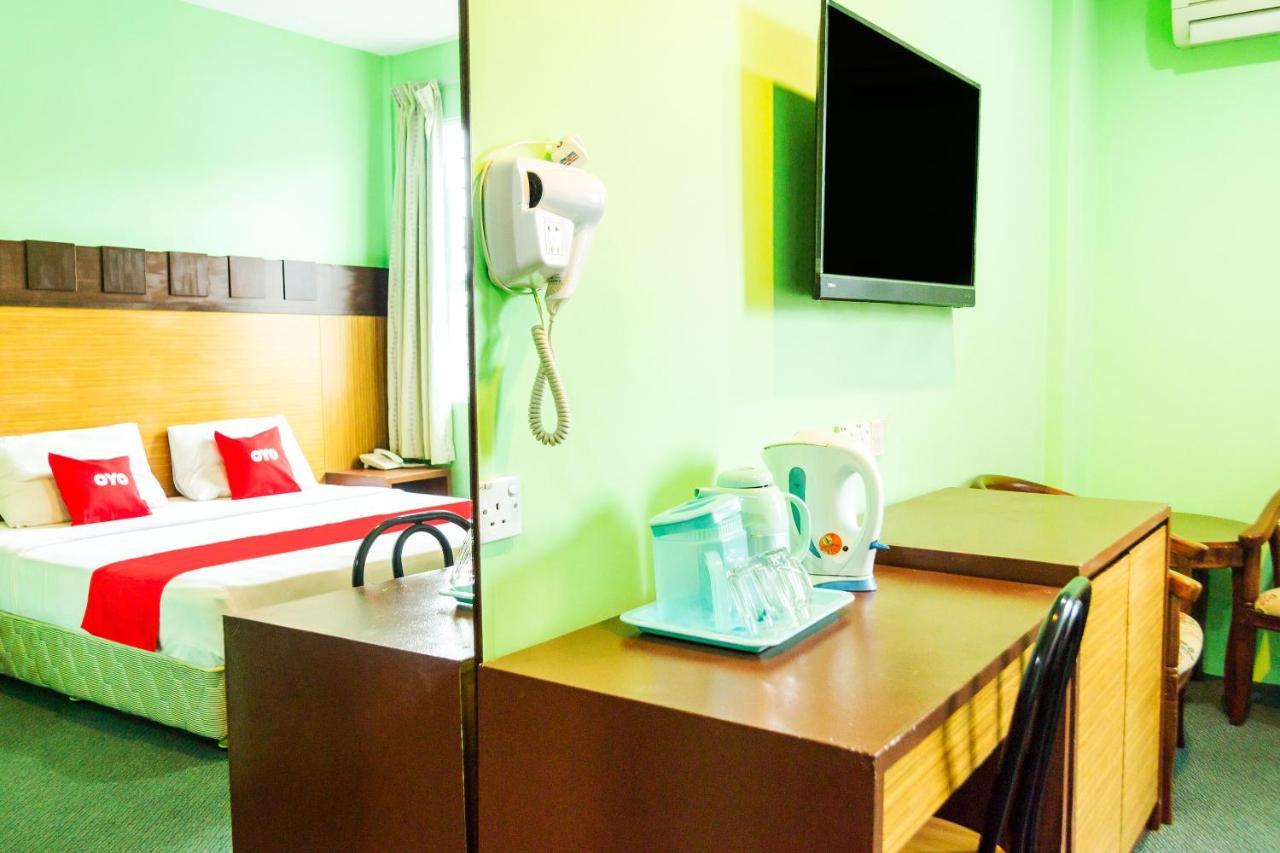 Oyo 89408 Royal Hotel Keningau Экстерьер фото