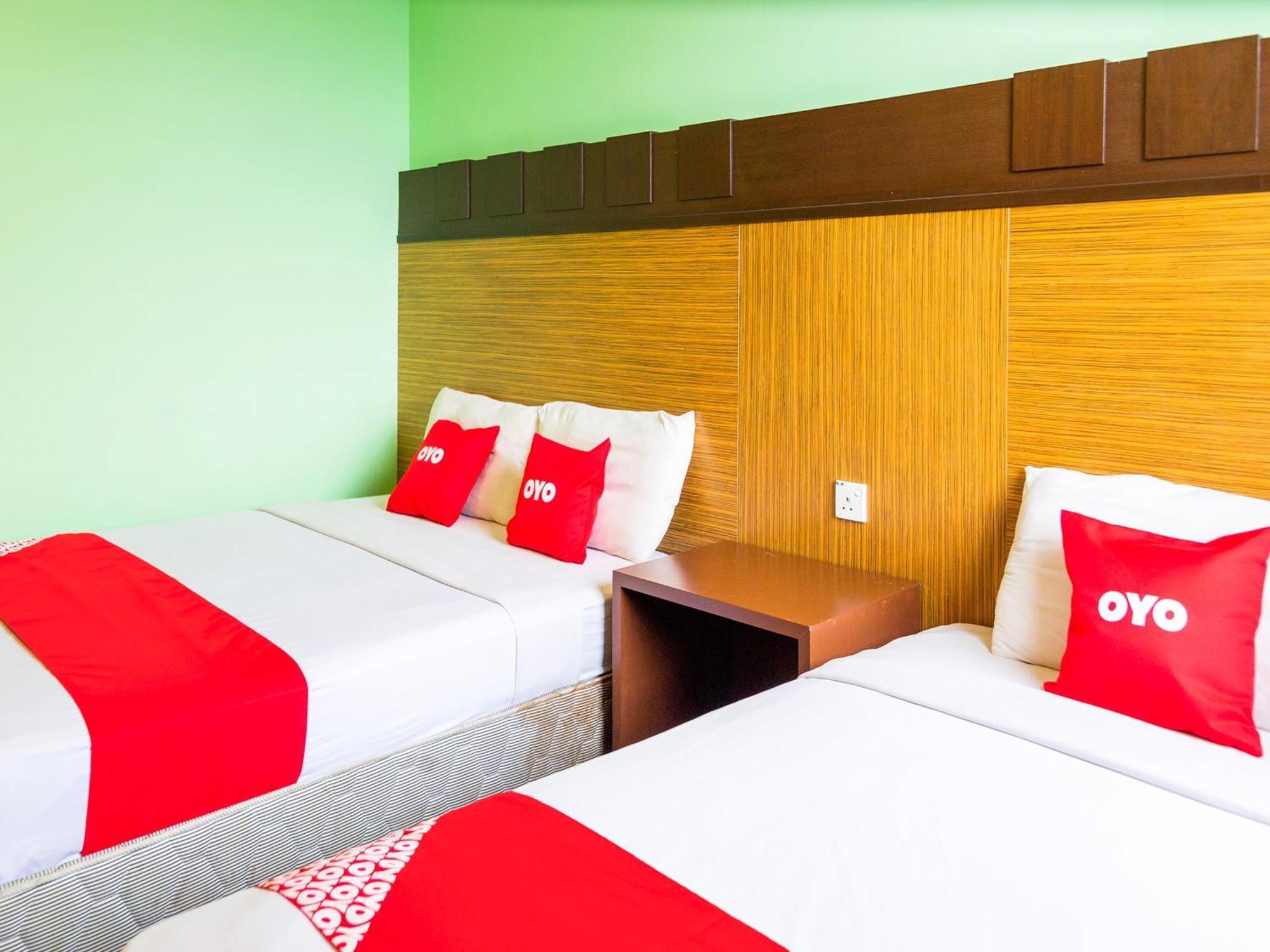 Oyo 89408 Royal Hotel Keningau Экстерьер фото