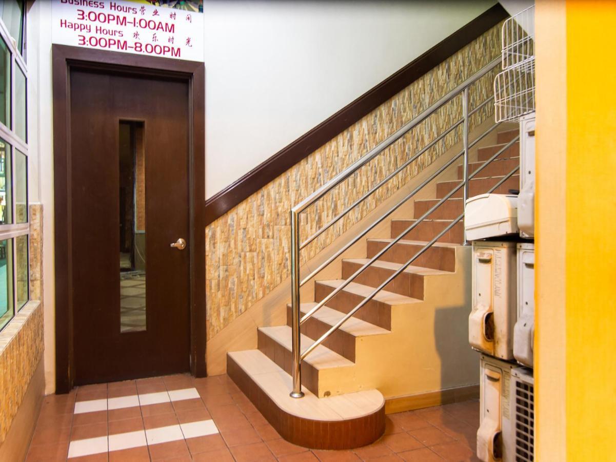 Oyo 89408 Royal Hotel Keningau Экстерьер фото